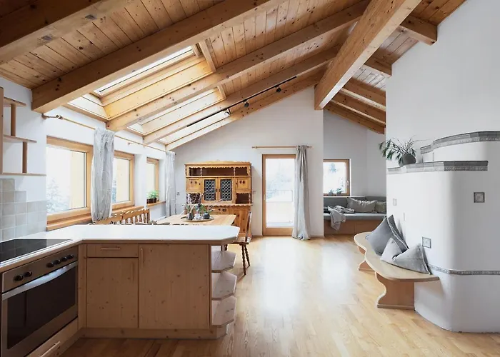 Aparthotel Holzhackerin - The Charming Haus Am Berg 4*